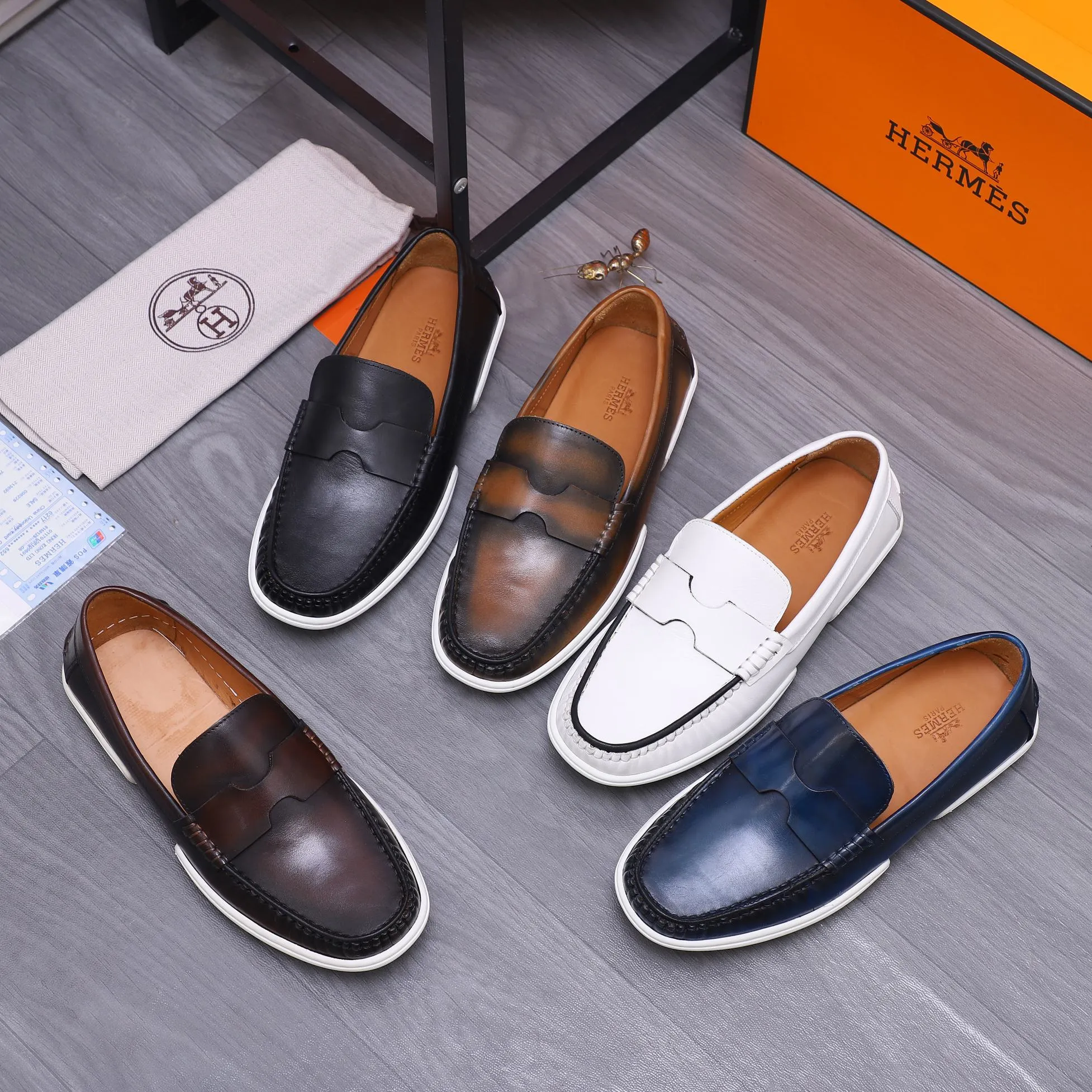 Men's shoes 💰500 Product trademark: HERMES "Hermes" casual slip-on leather shoes Regular size: 38-46 (45.46 custom-made, non-refundable) Product materials: Selected color-brushed cowhide upper, cowhide lining, original outsole